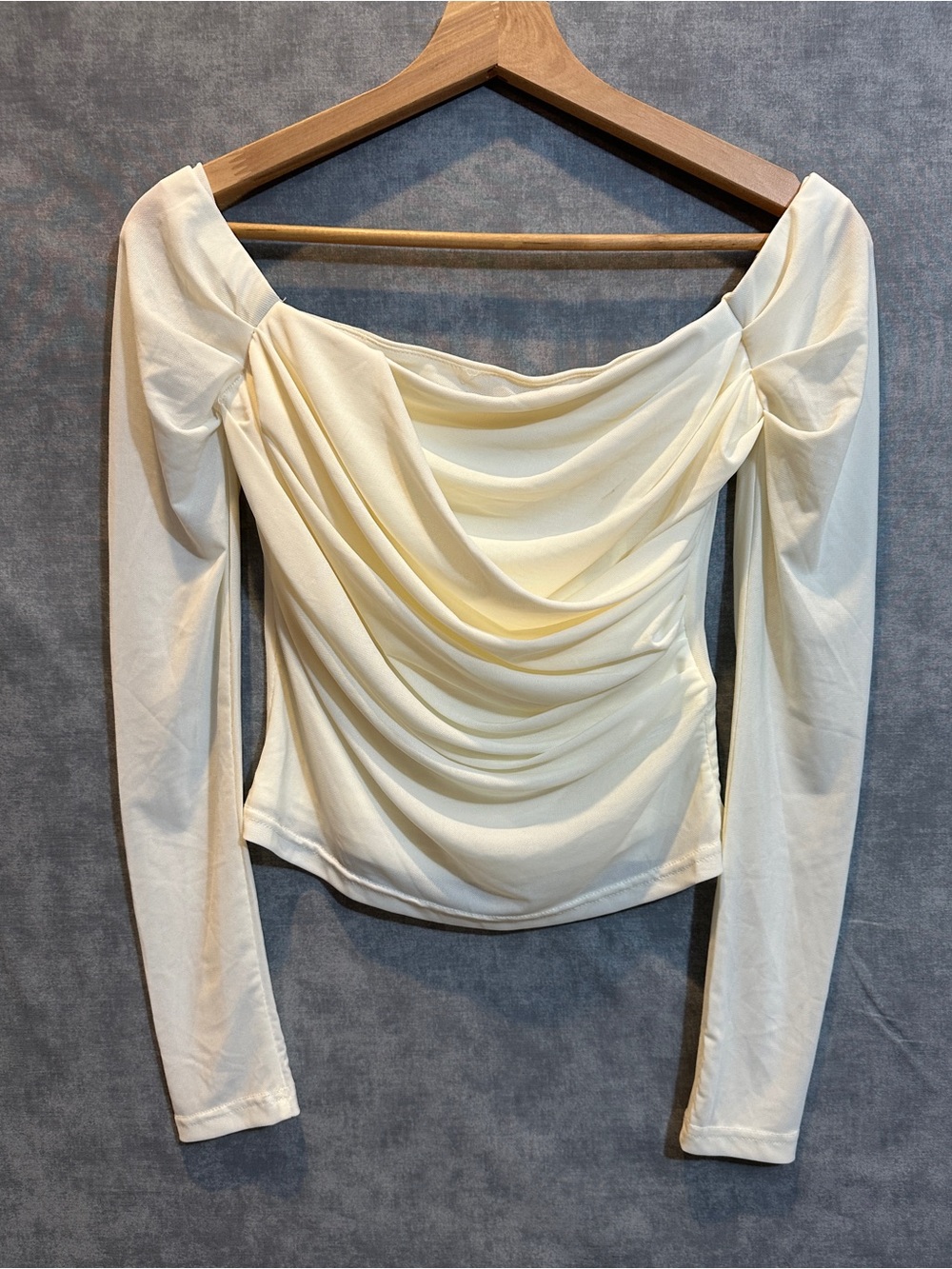 NWT Sovere Studio Myriad Off Shoulder Top in Coconut - Size M / AUS 10